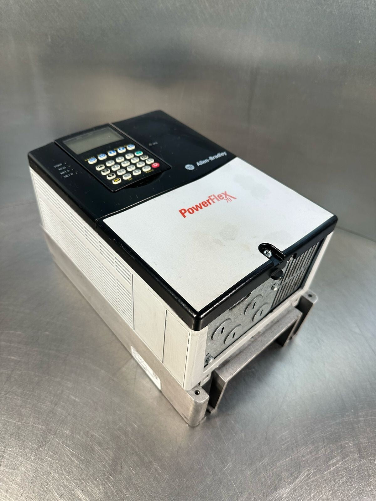 Allen Bradley 20AD011A0AYNANC0 /A  PowerFlex 70                    (8.4.2)