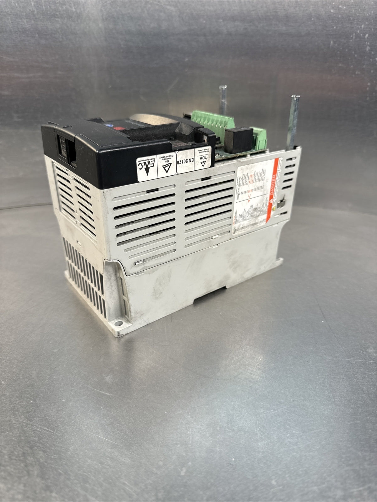 22D-D4P0N104 AB PowerFlex 40P Drive 2 HP Series A Tested Good (Bin 2.5.1)