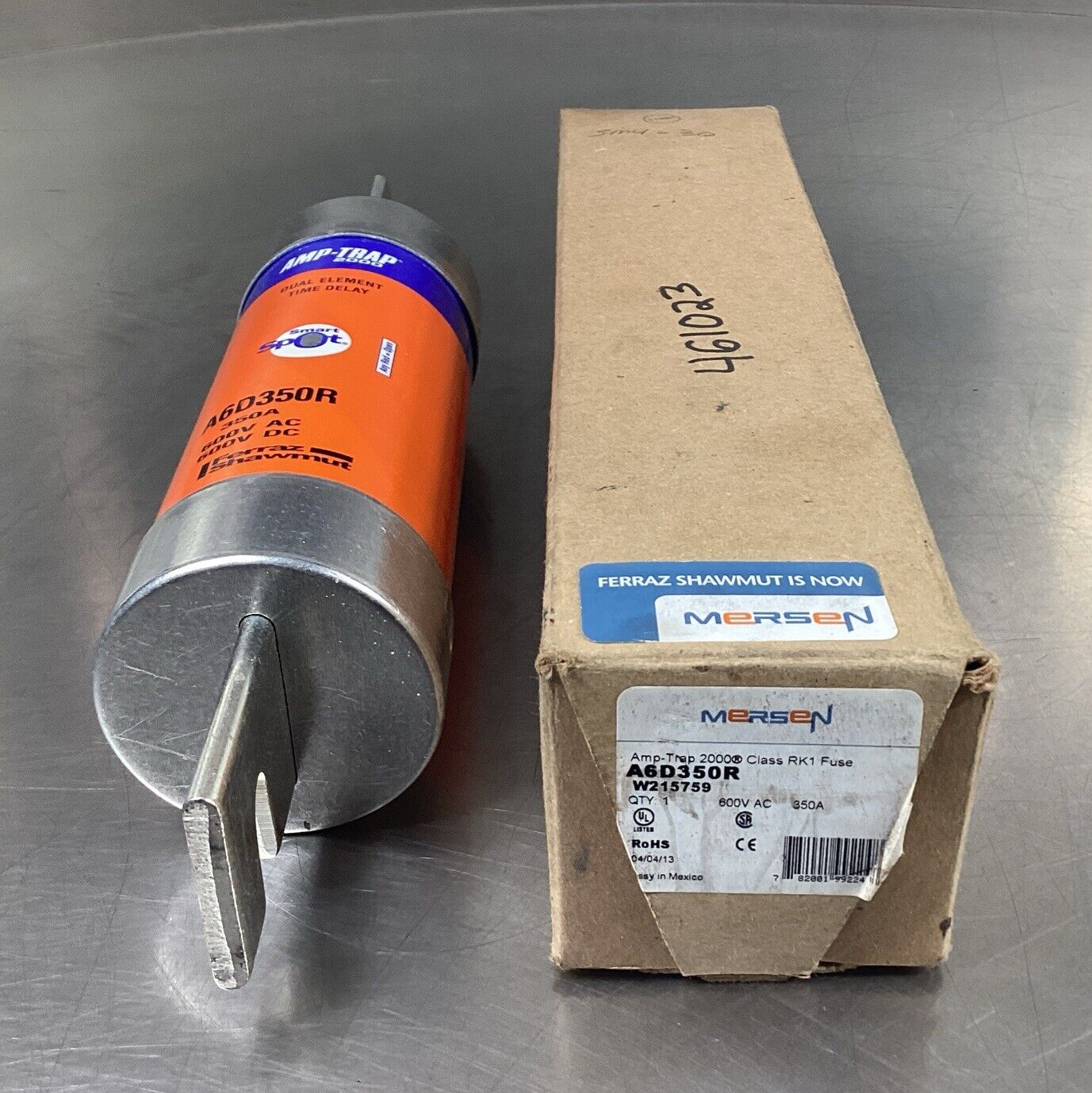 FERRAZ SHAWMUT MERSEN  A6D350R  350A 600V AMP-TRAP 2000 FUSE     4B-27
