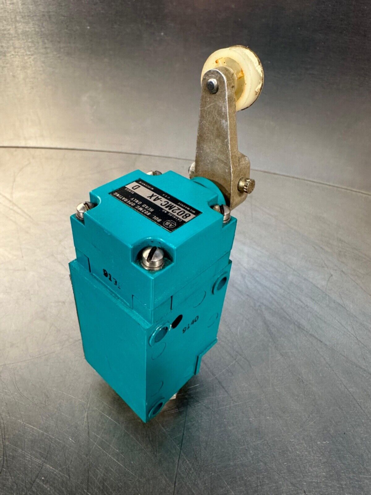 Allen Bradley 802MC-AJ1 /D  With  802MC-AX /D Operador Head (6E-12)