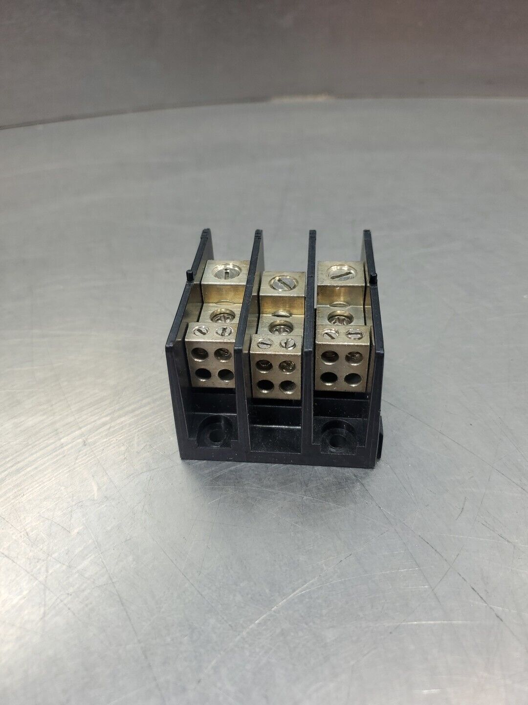 Allen Bradley 1492-PDM3141 Series B Terminal Block, 600V.                  4E-15