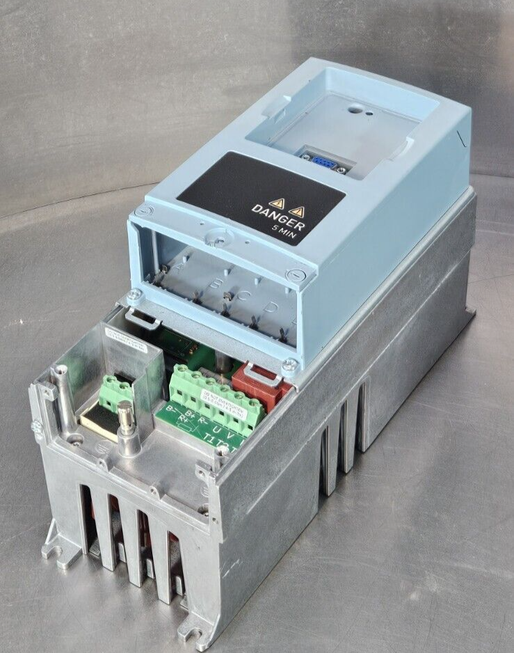 Eaton SVX001A1-4A1B1 Motor Drives/VFDs/Speed Controller                 (BIN654)