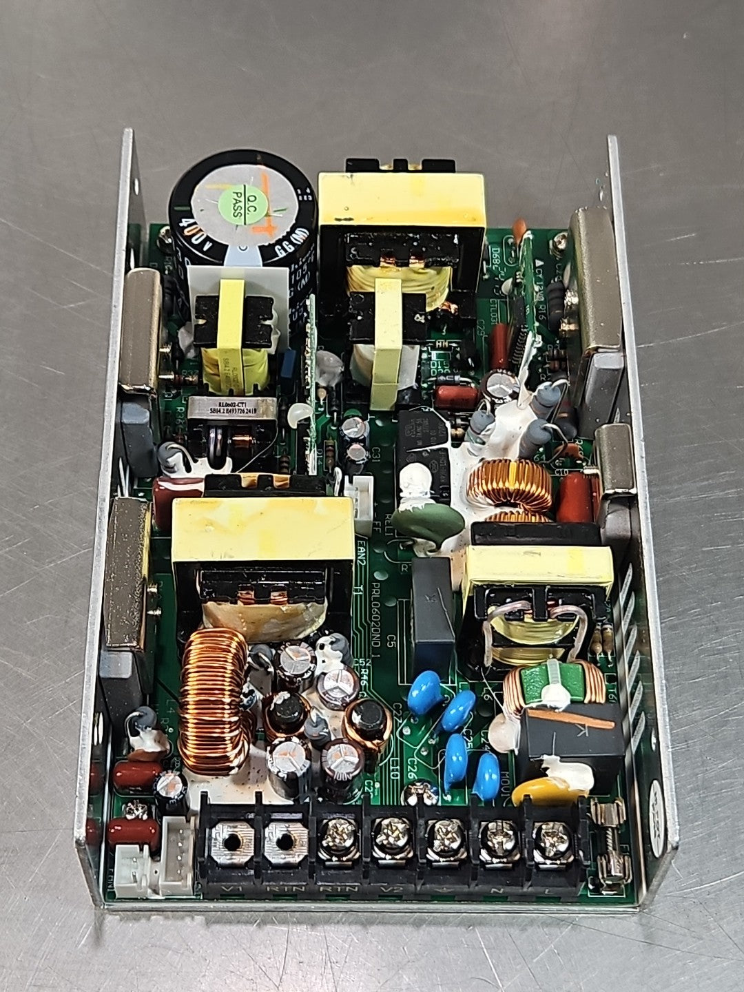 Aps APS302RDU-2490 REV:B 100-240V (~) 47-63HZ 6AMAX APS302RDU              (724)