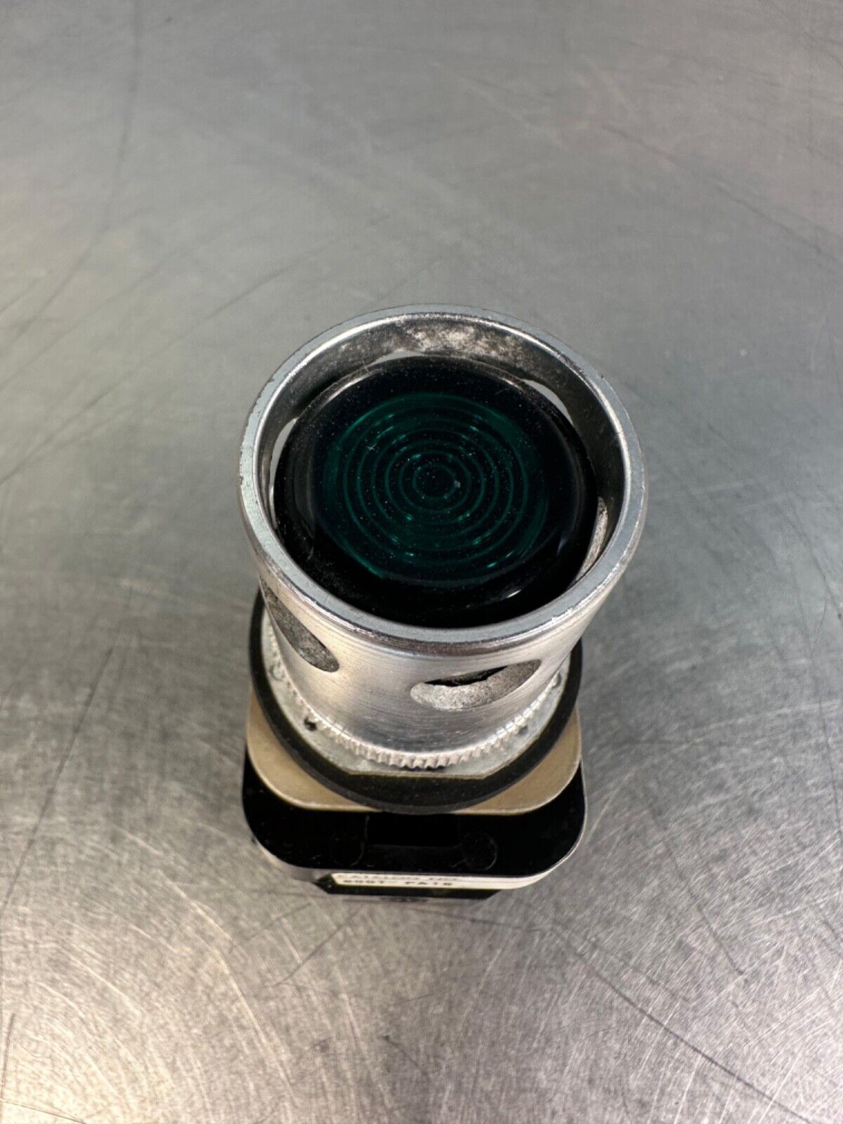 Allen Bradley 800T-PA16 Ser. N Greem  Push Button (4c-40)