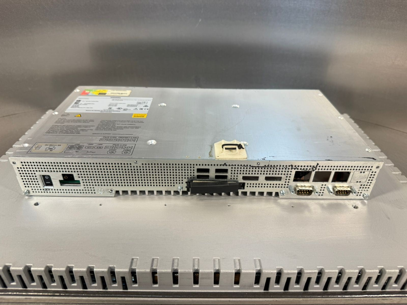 Siemens Simatic IPC477E 6AV7241-5LG34-0FA0 PANEL PC                (9.4.5)