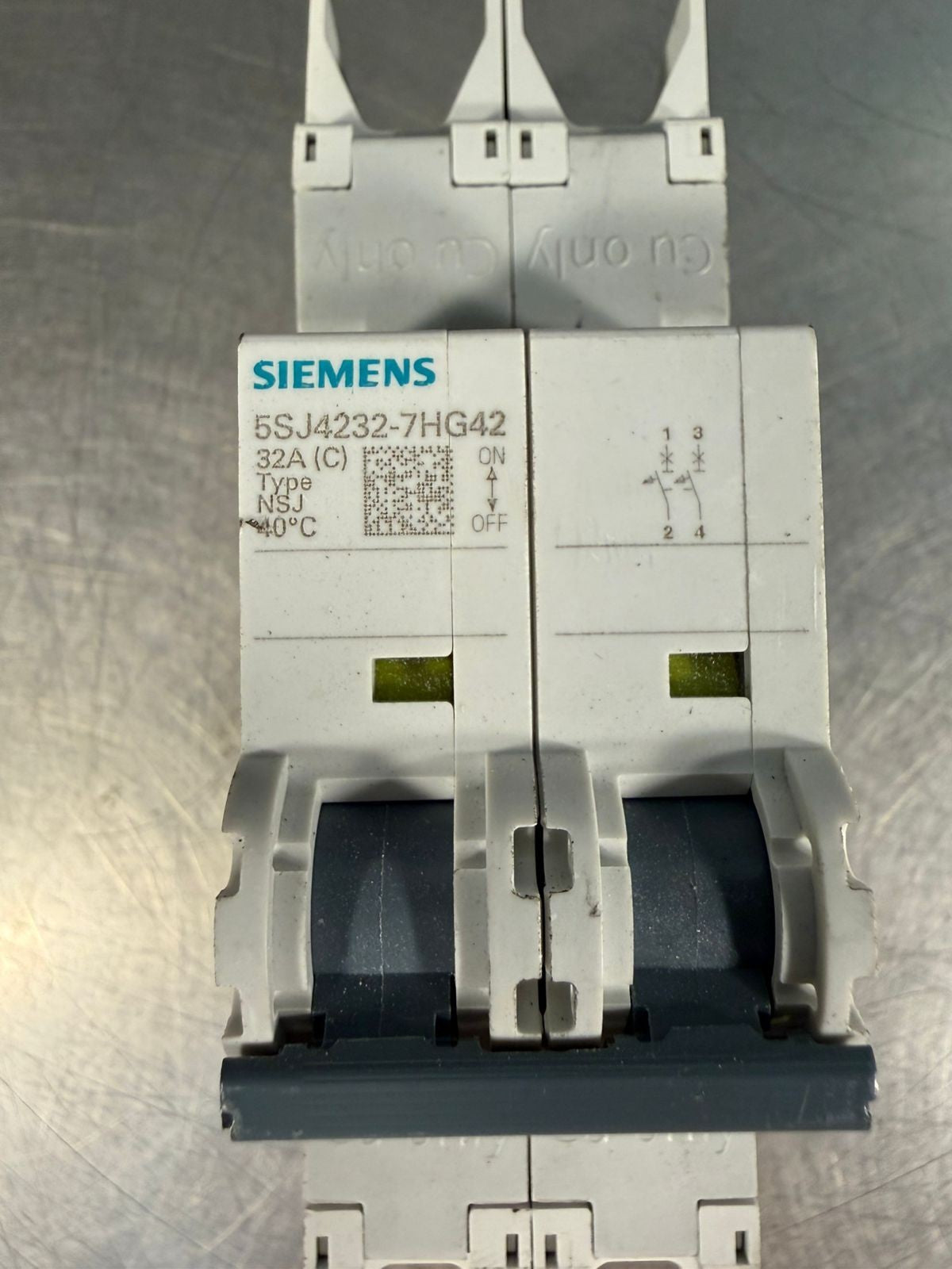 Siemens 5SJ4232-7HG42 Mini Circuit Breaker 2 Pole 32A (4.1.4)