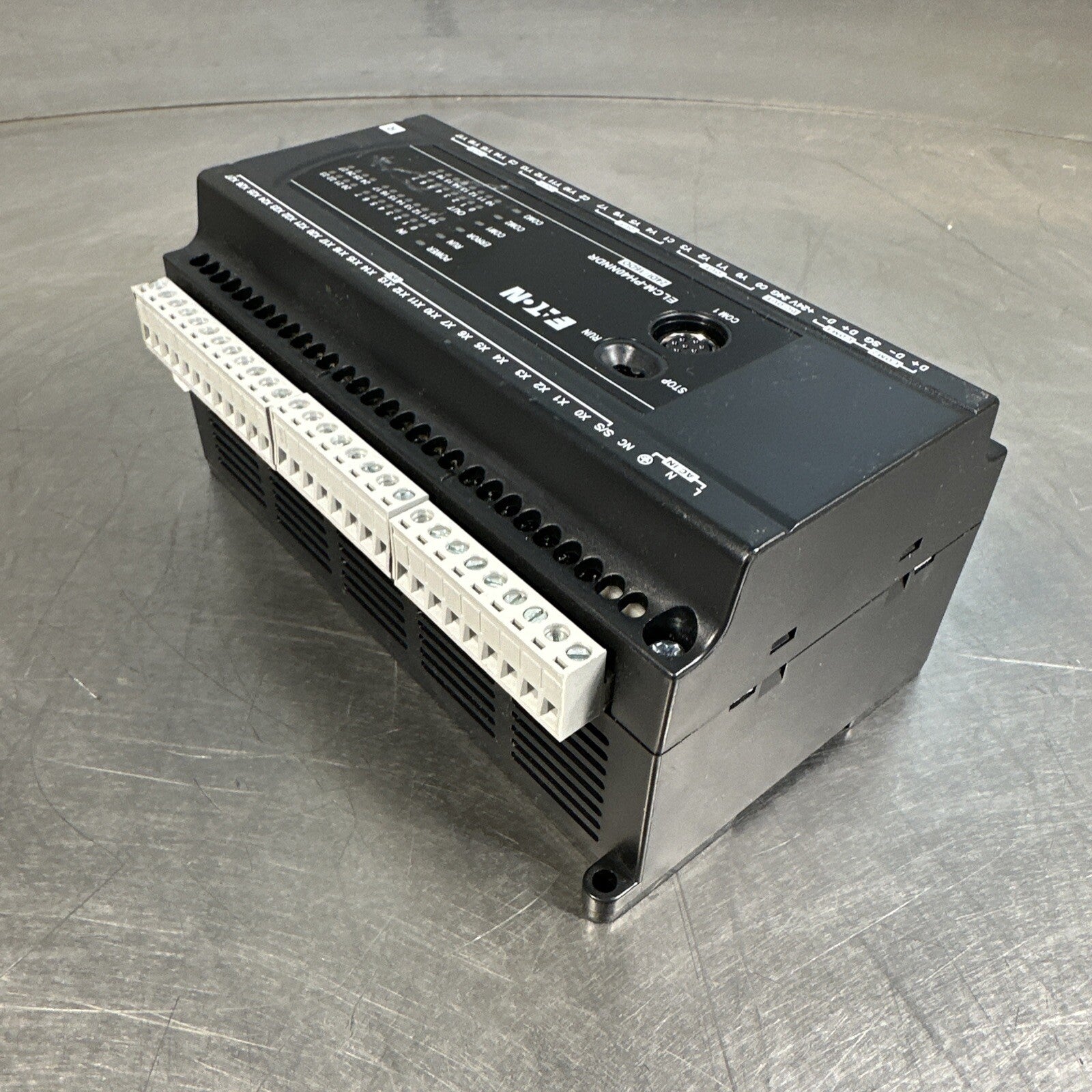 Eaton ELCM-PH40NNDR-1 Input100-240V Output 2.0A Programmable Logic (BIN-1.1.1)