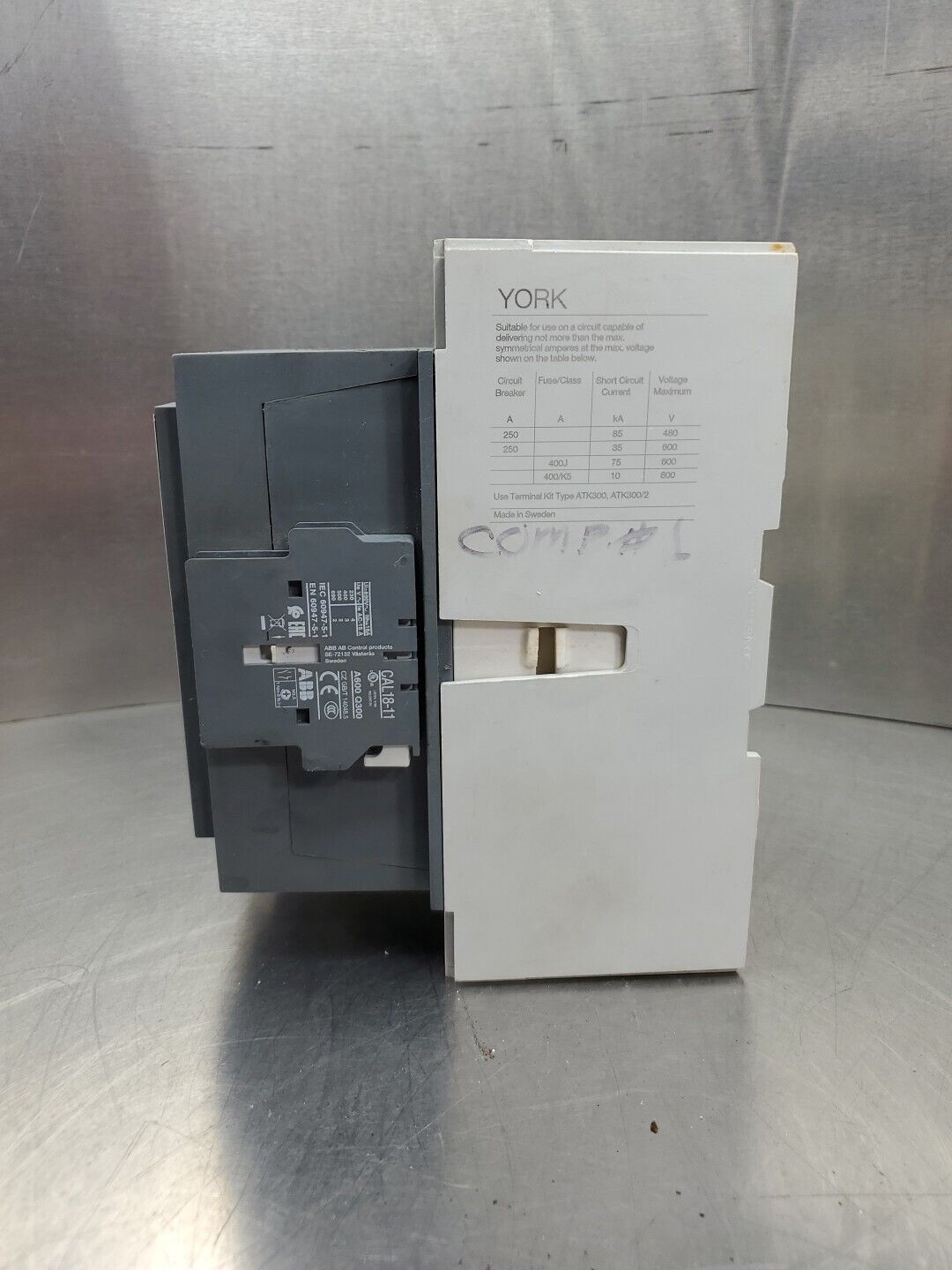 ABB/YORK 024-31893-000 300A 600V Definite Purpose Contactor.               1C-28