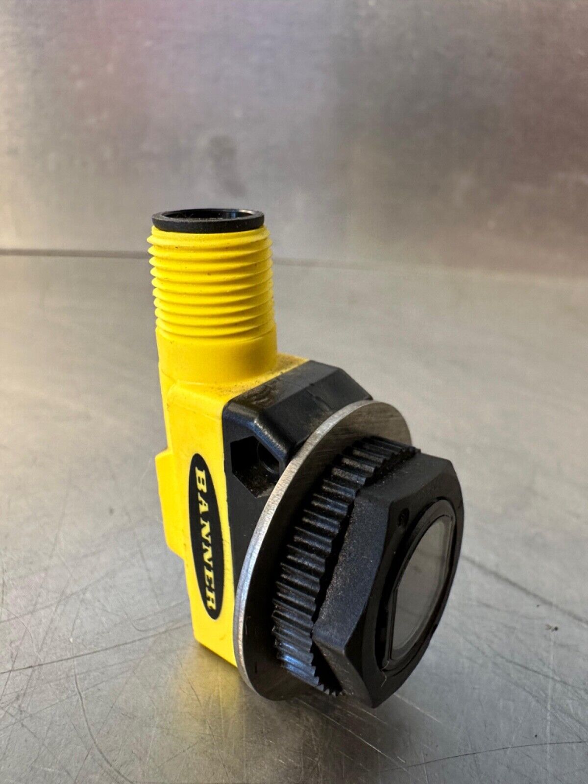 Banner Photoelectric Switch QS18VN6LPQ8 10-30 Vdc (5E-15)