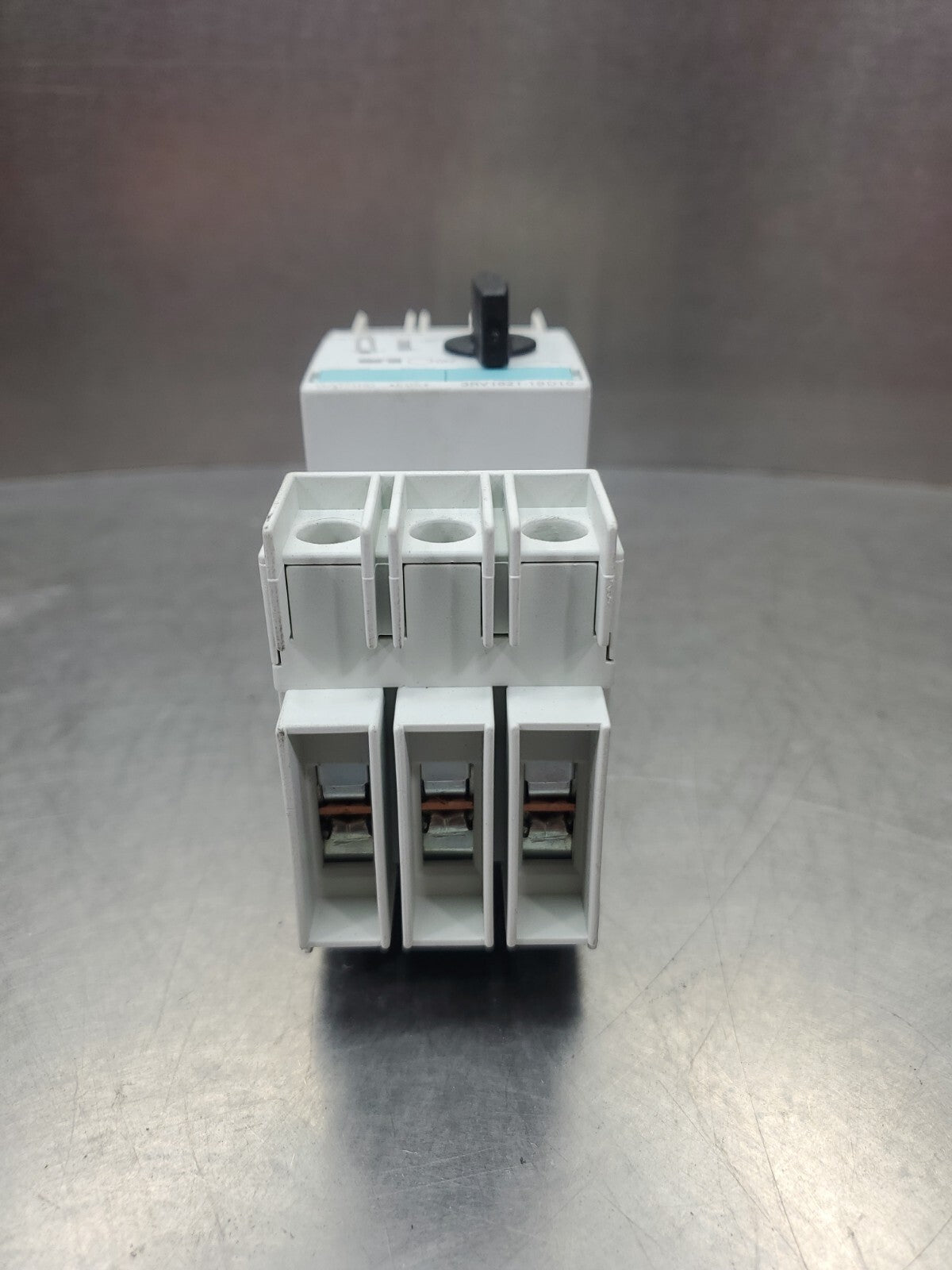 47009923