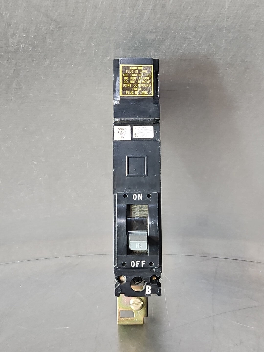Square D FA14015B  15 Amp 277V 1 Pole I Line Circuit Breaker            (BIN252)