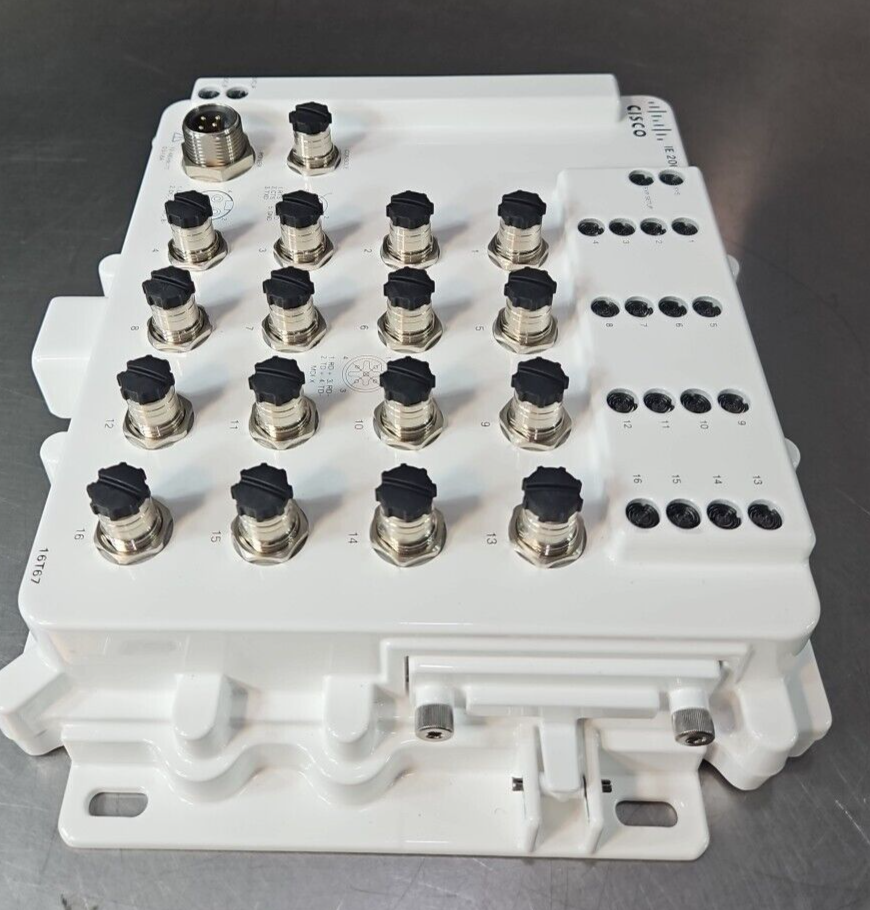 Cisco IE-2000-16T67-B Ethernet Switch                                   (BIN452)