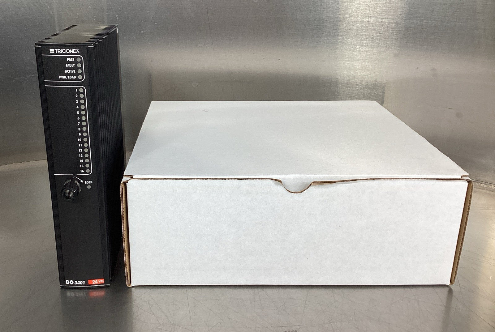 Module Entrées Schneider Electric Triconex RO3451S2 + RO2451S2 - 24 VDC