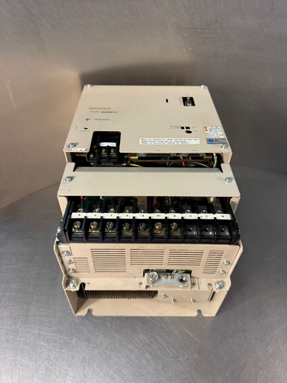 Yaskawa Servopack SGDB-60ADG 200-230V 50/60 3Ph                    (7.6.3)