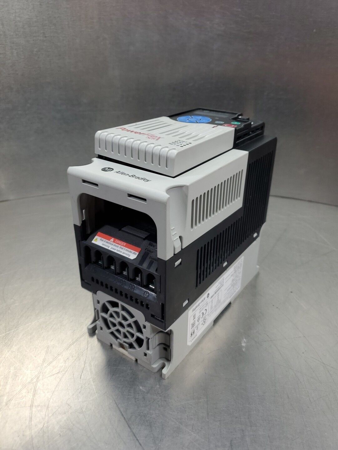 Allen-Bradley 25B-D010N104 Ser A PowerFlex 525 4kW (5Hp) AC Drive.         1-E10