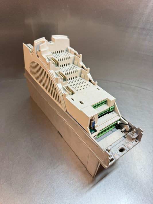 Unidrive Sp1406 5.0/7.5HP Sp5,5T                          (7.5.1)