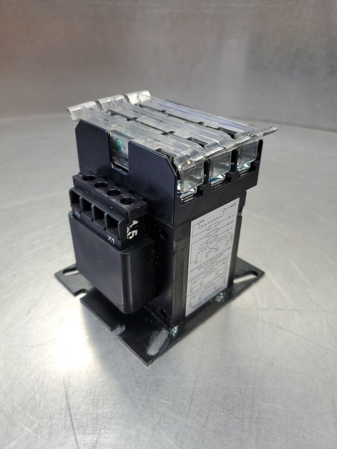 Allen Bradley 1497-B-BASX-3-N Control Transformer, 240/480V to 120V.       4B-34