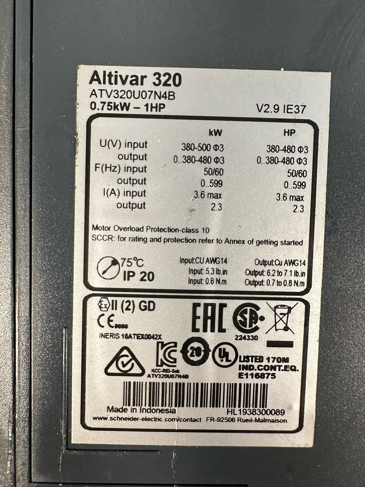 Schneider Electric Altivar 320 AC Drive ATV320U07N4B  0.75kW - 1HP (7.2.4)