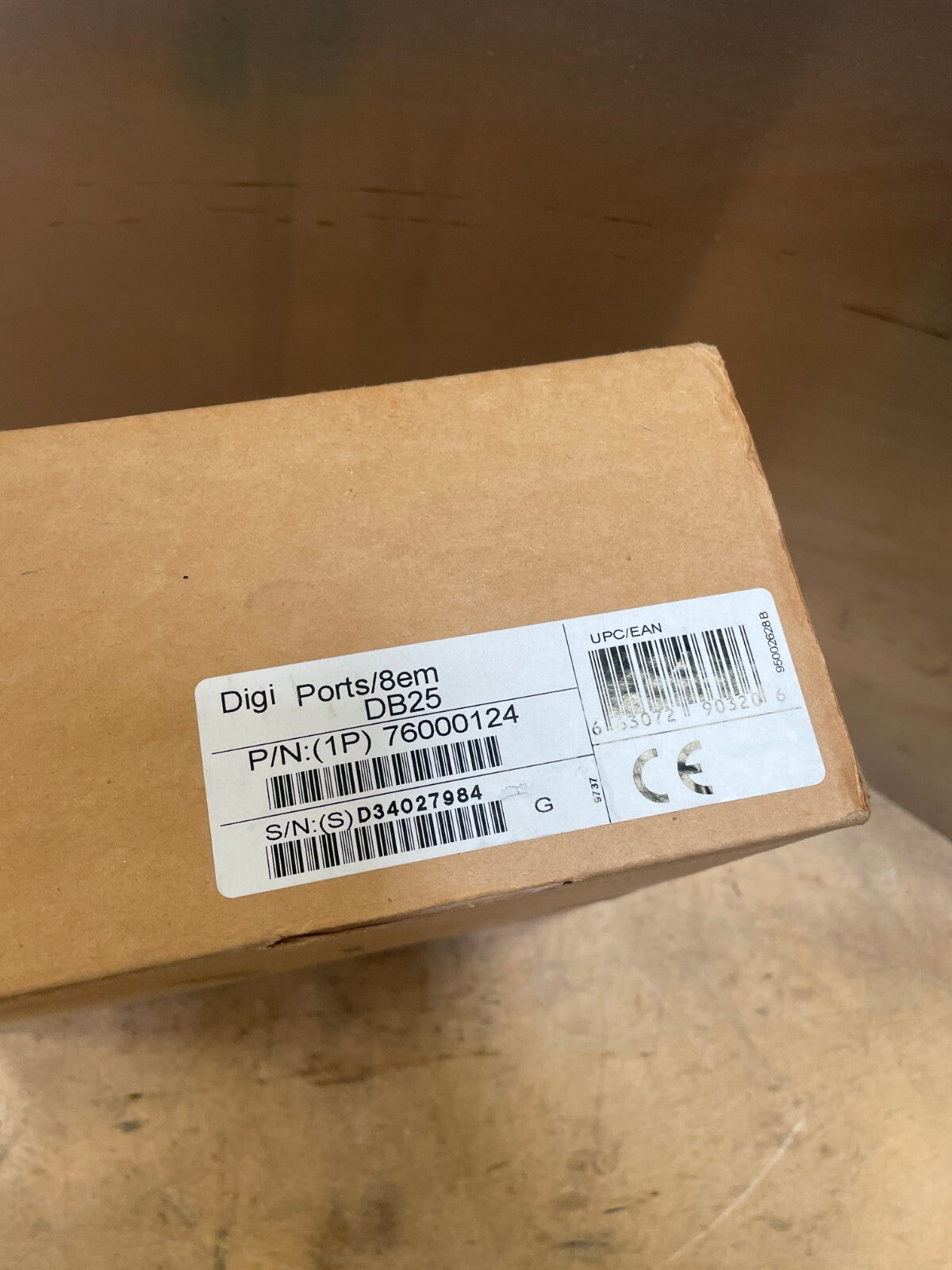 Digi 76000120 Ports/8em DB25 8 Port Parallel Serial Adapter Hub w/Cables @2.4.4