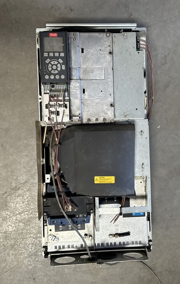 Tested Danfoss VLT 134G5201 Refrigeration Drive 90kW/125HP (BIN1.5.6)