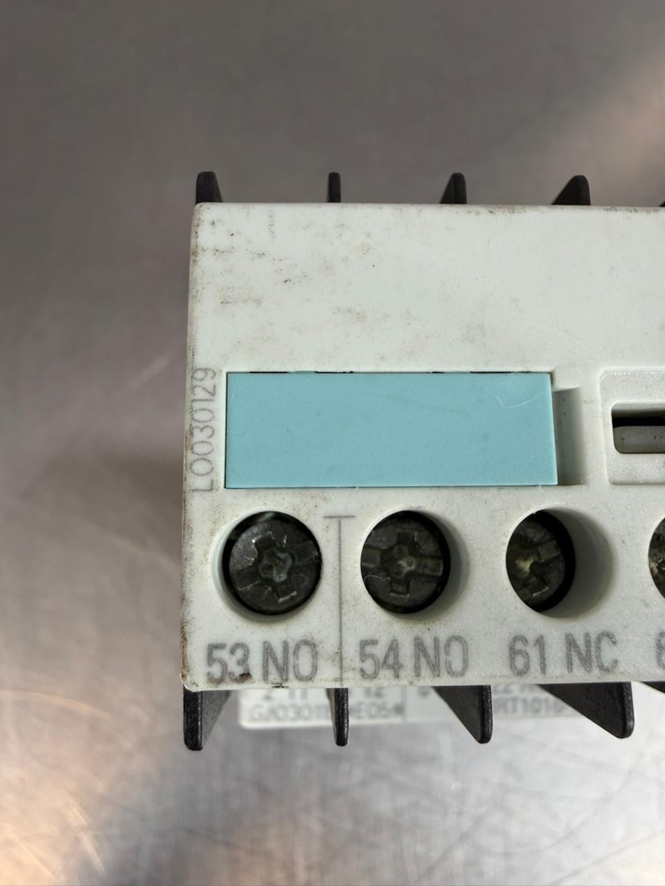 Siemens 3ZX1012-0RH11-1AA1 w/ 3RH1911-1MA11 Contactor              (9.3.2)