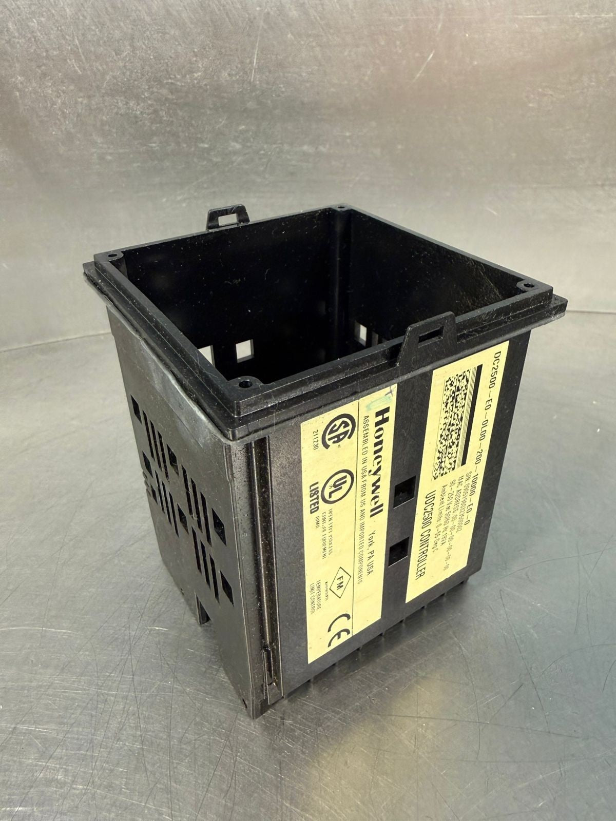 Honeywell Dc2500-E0-0L00-200-10000-E0-0  Case Only  (4.1.3)