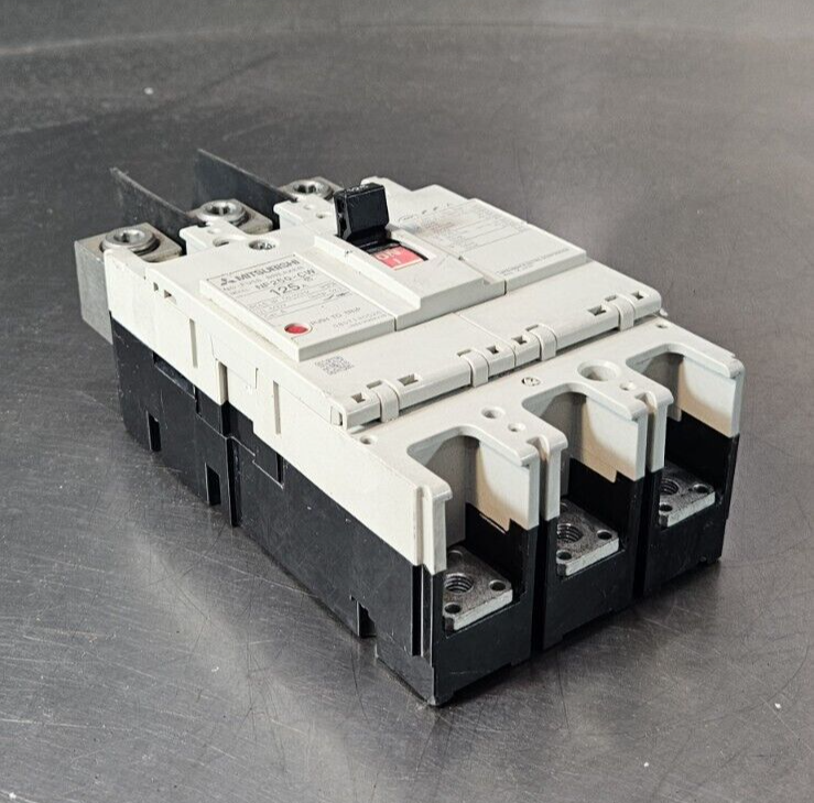 Mitsubishi NF250-CW Breaker 125A 3P 600V                                (BIN641)