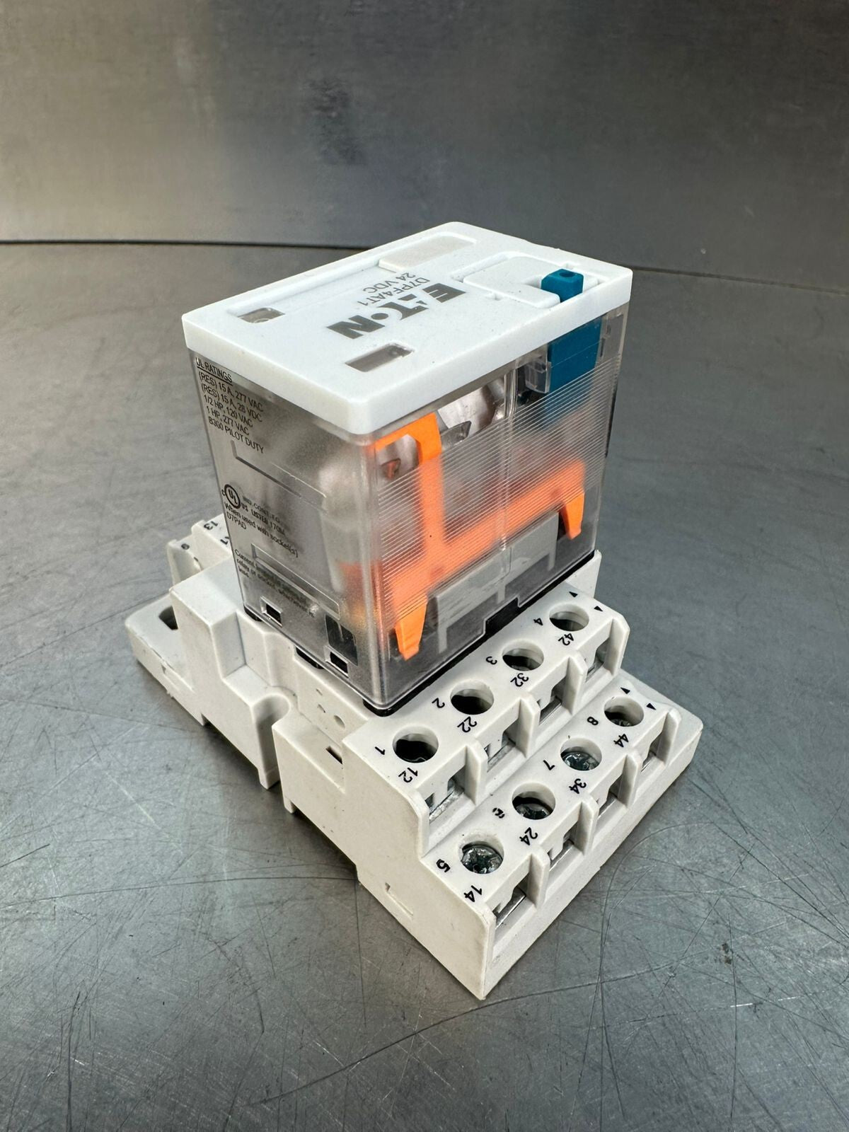 Eaton Coil 24vdc 3-4160-2005A D7PF4AT1/ D7PAD 2346X  (7.2.3)