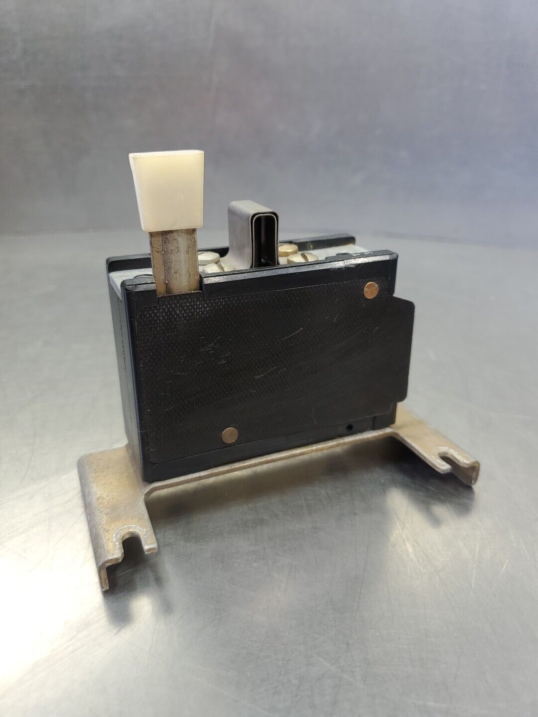 Allen-Bradley RBFK Overload Relay.                                       4B-43