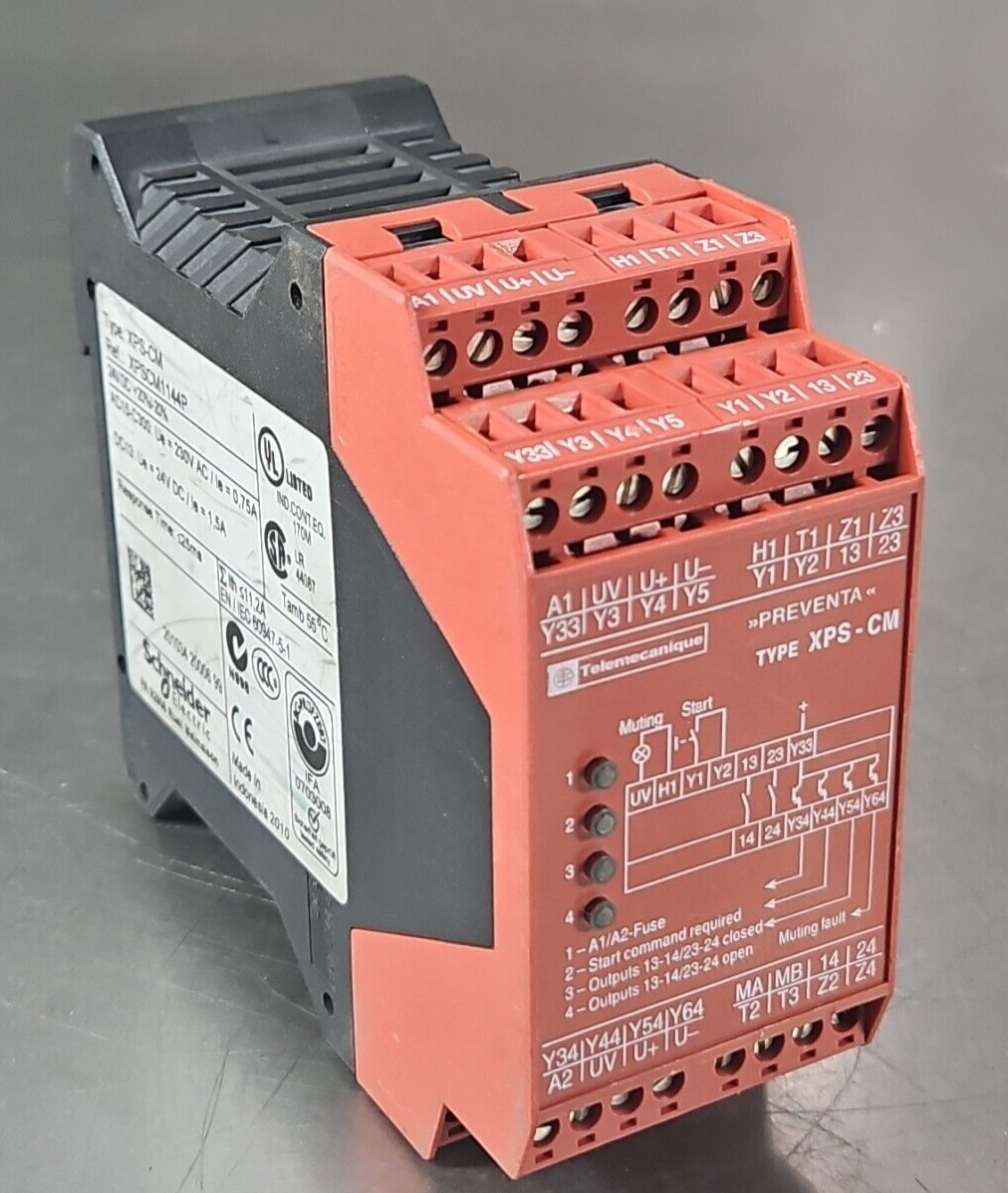 Telemecanique XPSCM1144P Preventa - XPS-CM Safety Relay                   loc4B9