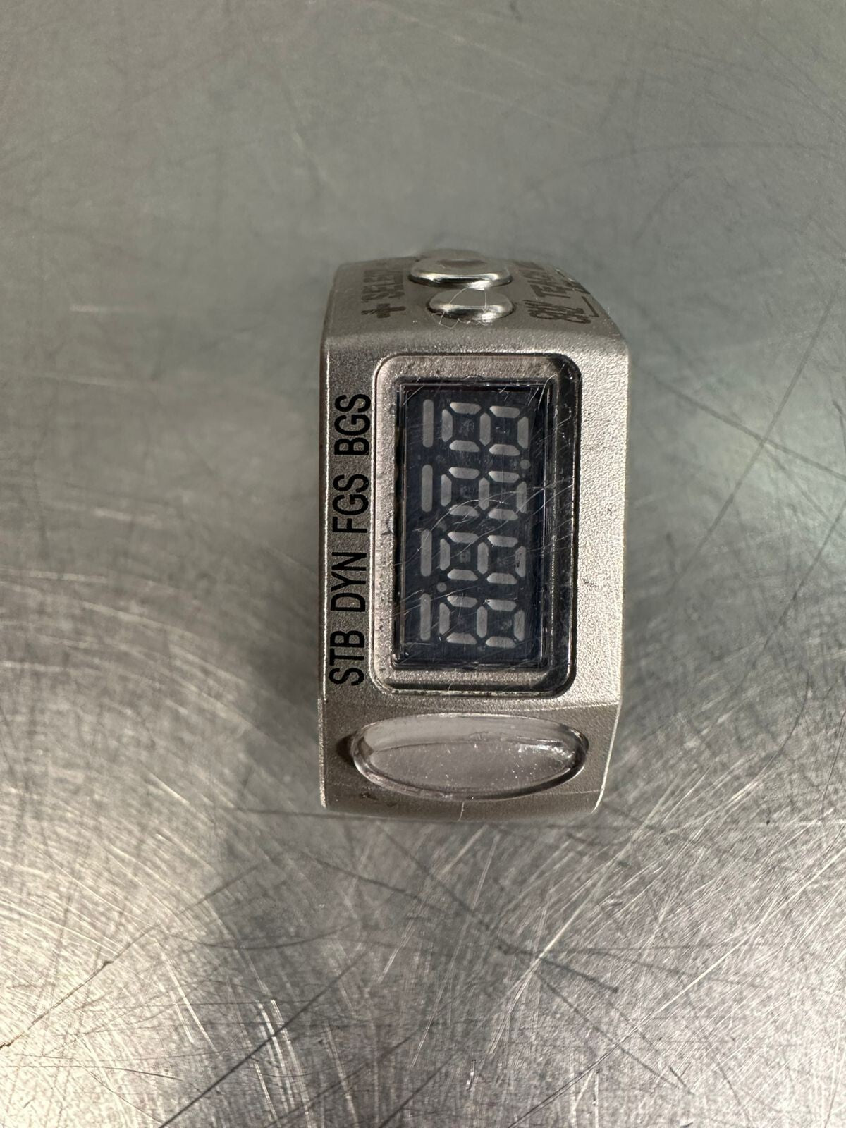 Banner Q4XTKLAF600-Q8 Photoelectric Sensor 10-30Vdc      (5.3.3)