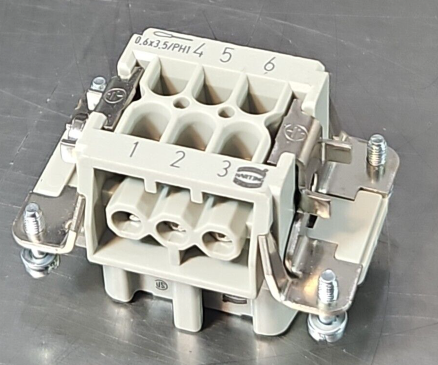Harting HAN 6 E-BU-S Female Connector 16 Amp 6 Pin 500 VAC               loc5E27
