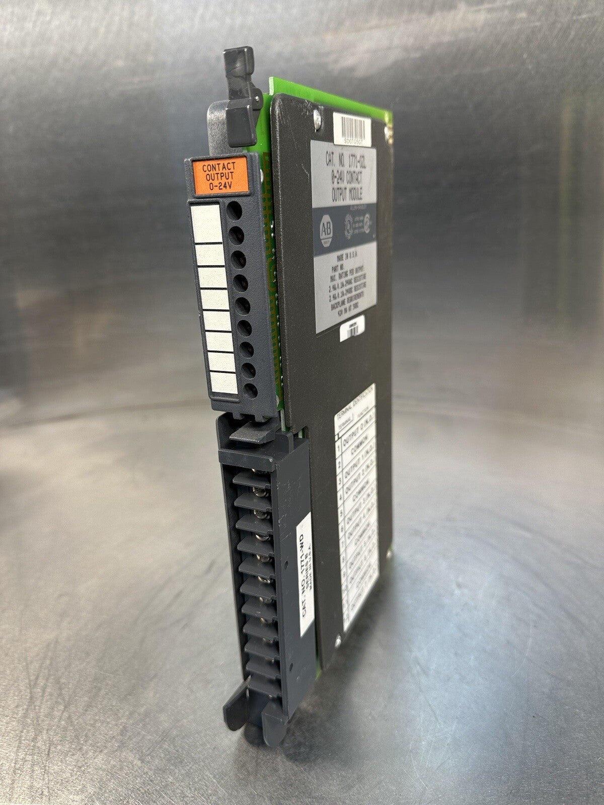 1771-OZL  Allen Bradley 0-24V Contact output module  (BIN-1.2.3)