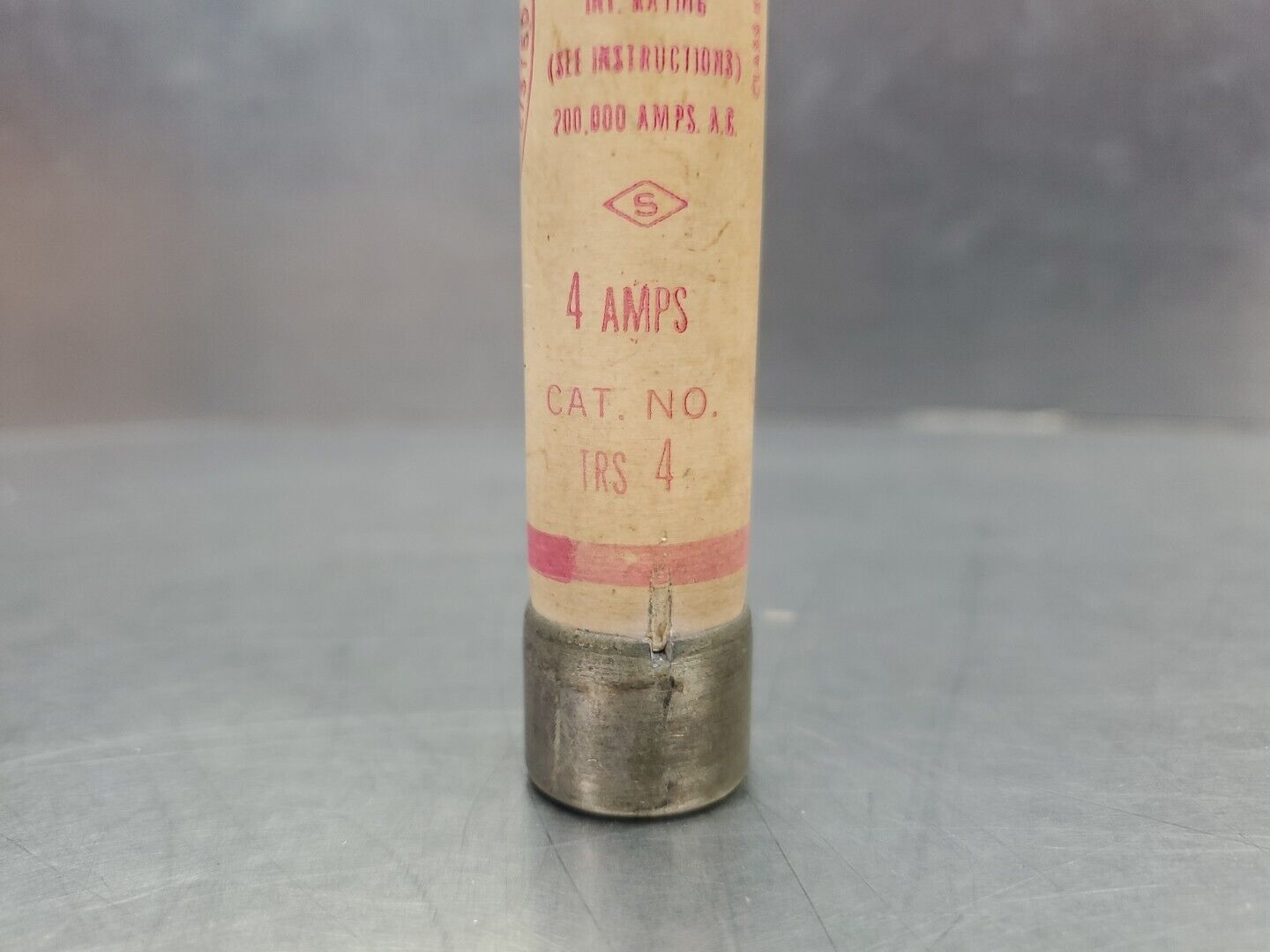 Shawmut TRS4 Tri-Onic Time Delay Fuses, 600V 4A.                           4D-38