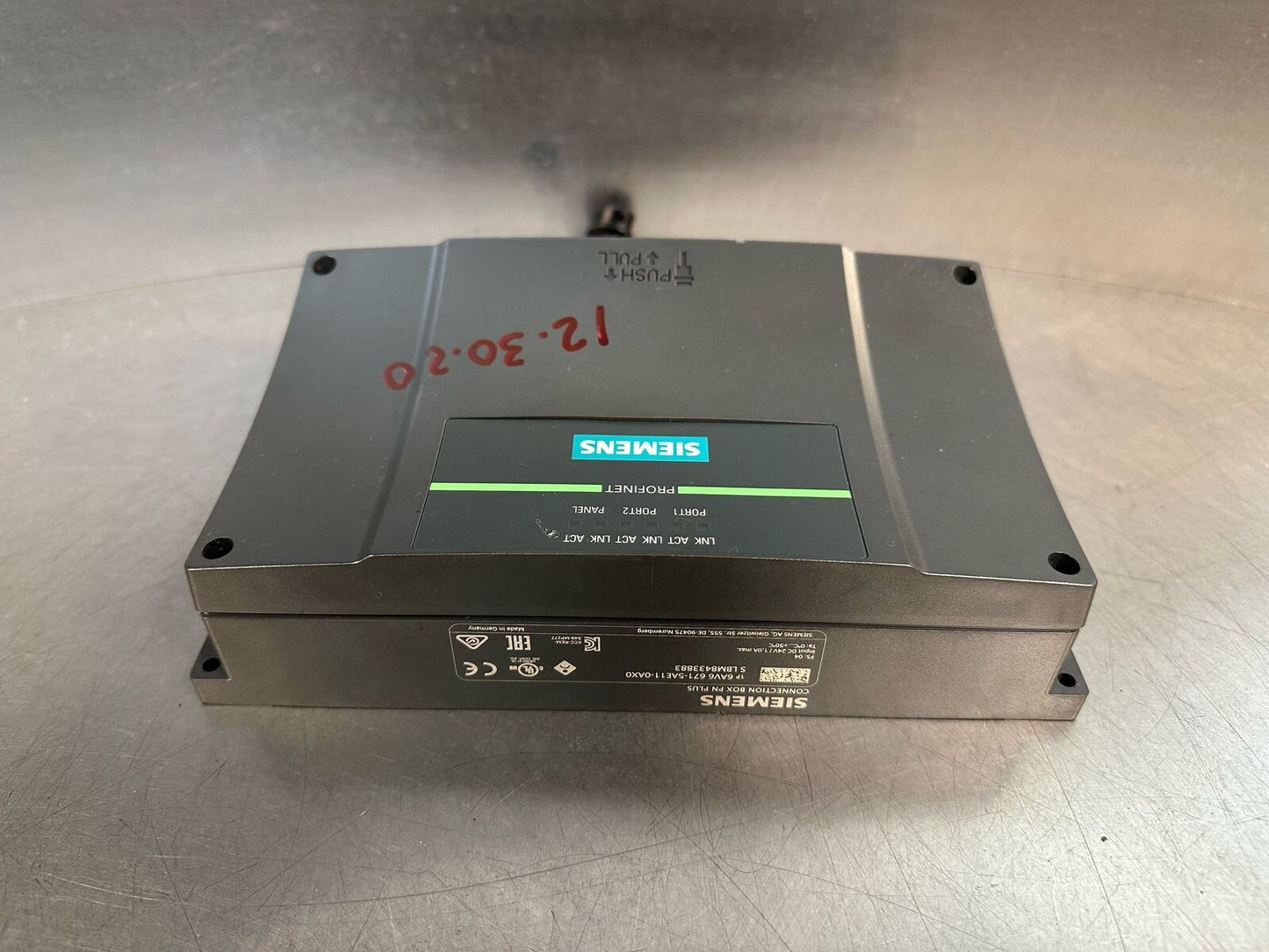 Siemens Connection Box Pn Plus 6AV6 671-5AE11-0AX0                  (6.5.5)