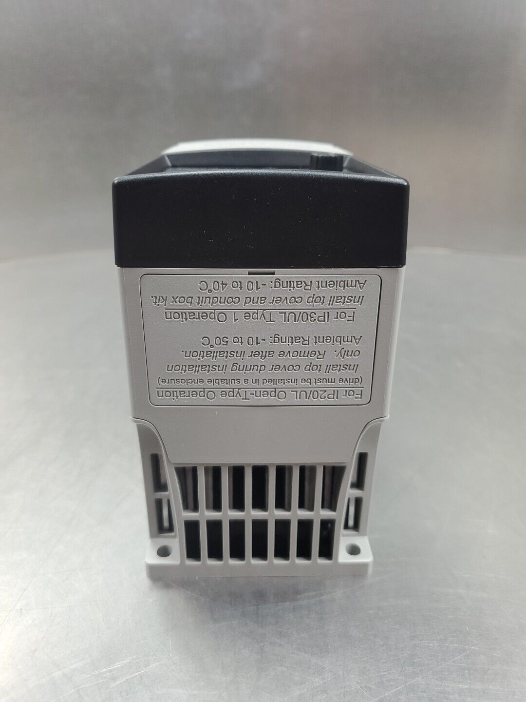 Allen Bradley 22A-B4P5N104/A PowerFlex 4 AC Drive,  0.75kW/1HP 240V.       1B-14