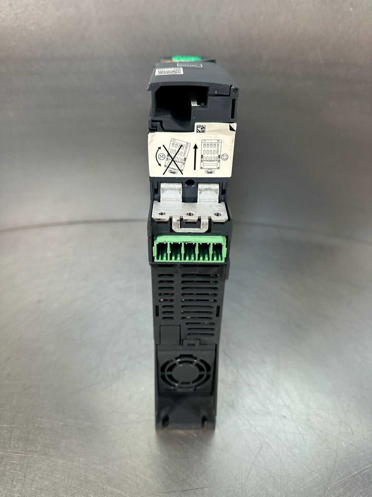 Schneider Electric Altivar 320 ATV320U07N4B 0.75kW-1HP (8.3.2)