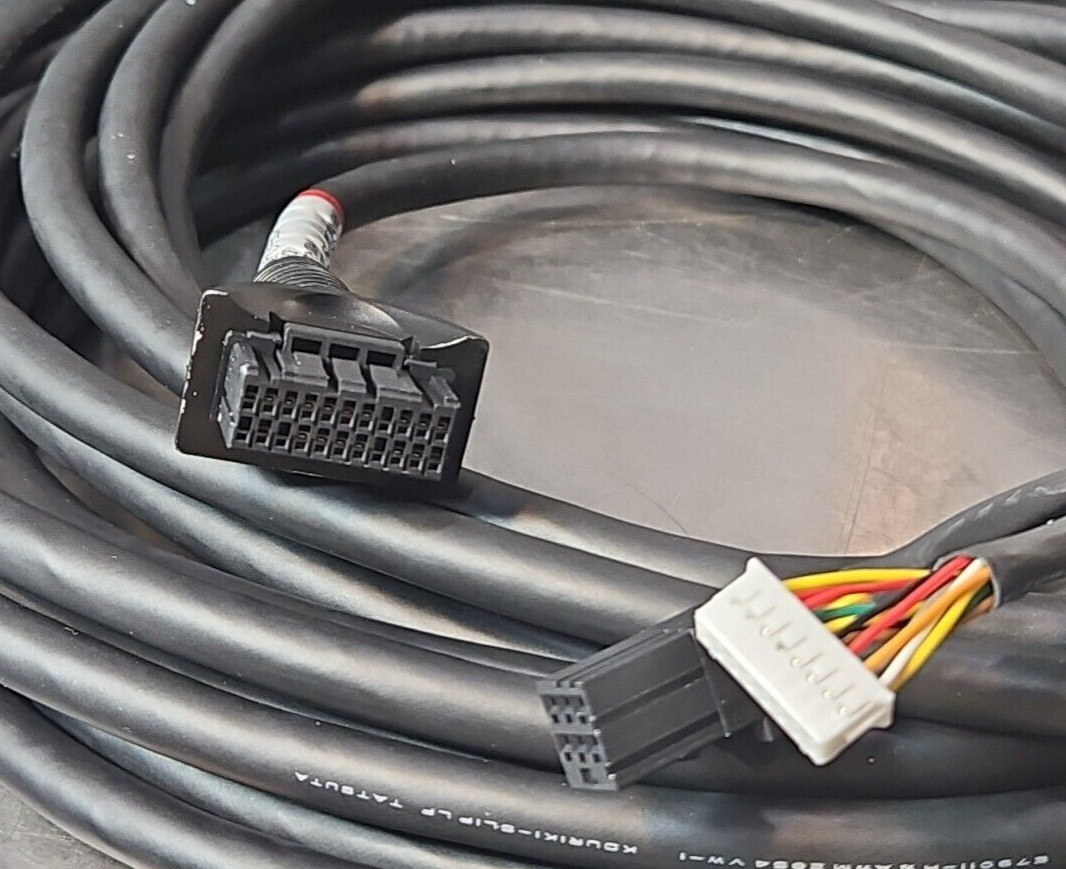 IAI CB-PCS-MPA100 Servo Motor Encoder Cable 10m                         (BIN241)