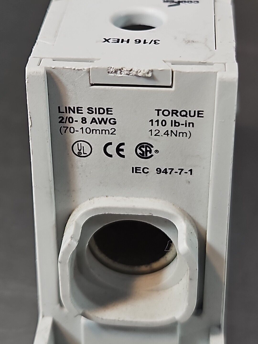 Cooper Bussmann PDBFS204 Cu7 600V 175A Power Distribution Block          loc4B22