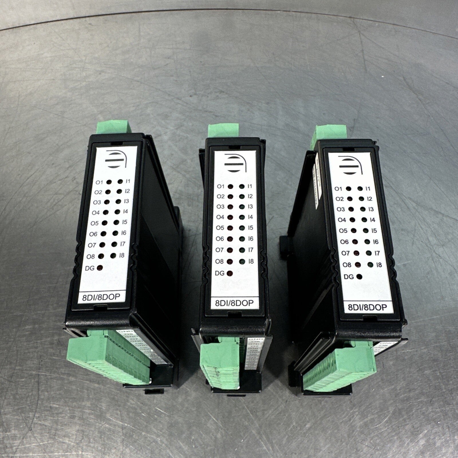 Tecnint HTE MD-DI08DOP08 Modular I/0 System.                   (5.4.1)