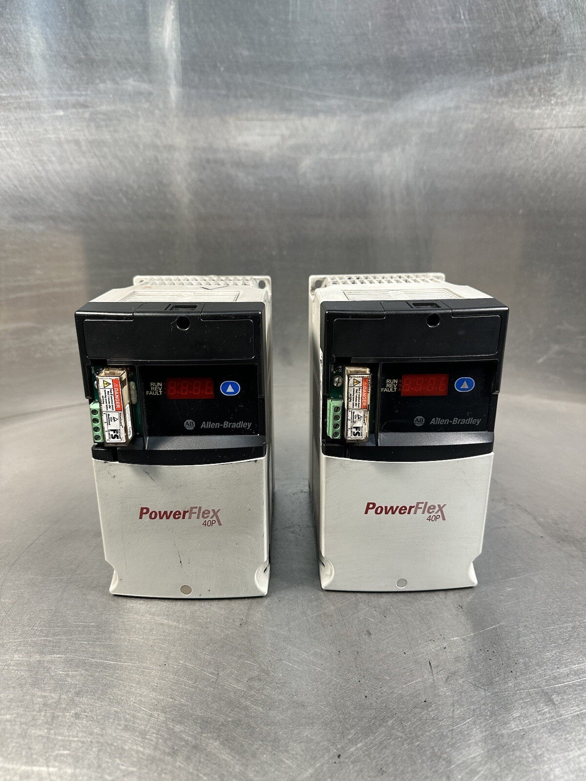 Allen Bradley 22d-D2P3N104 Ser A PowerFlex 40 -  EACH (BIN 1.4.3)