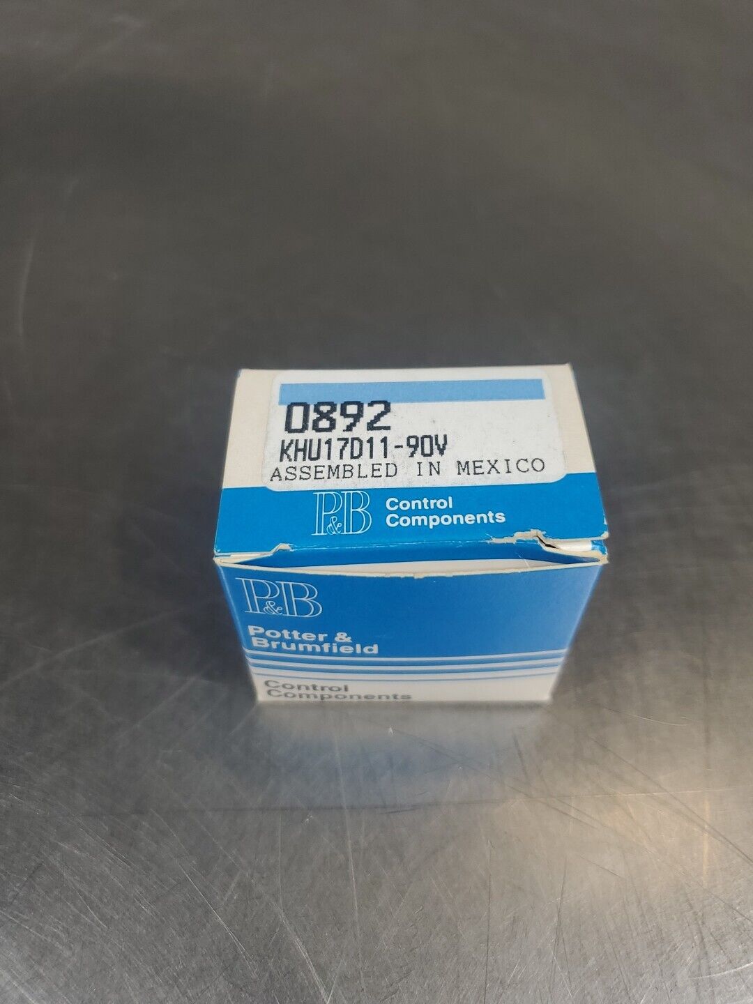 Potter & Brumfield KHU17D11-90V Plug-In RELAY, 90VDC.                      4D-42