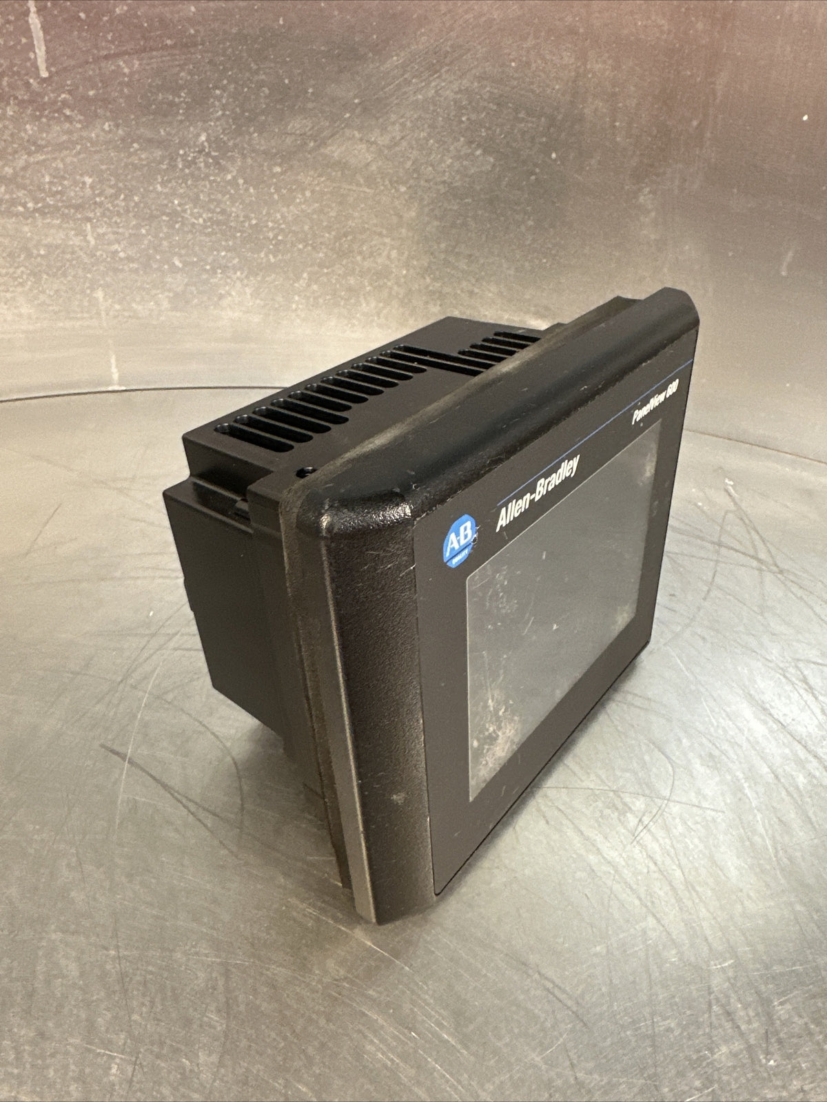 Allen-Bradley Painelview 600 2711-T6C8L1X /B FW 4.48 (BIN-1.4.2)