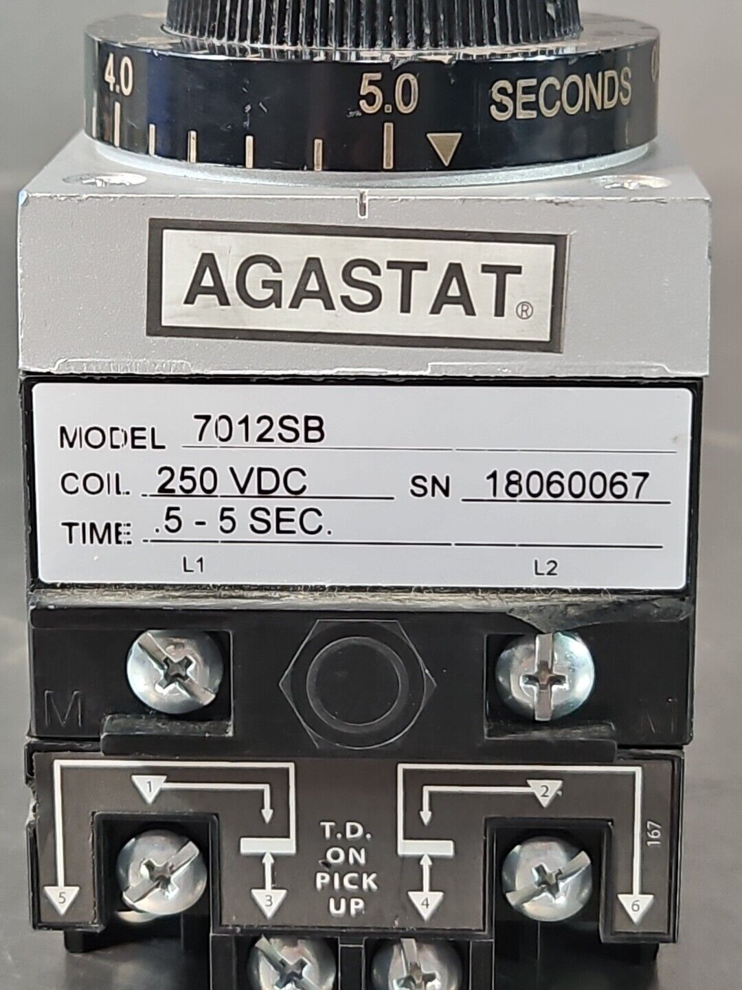 Tyco Agastat 7012SB TIming Relay - Time: .5-5                            loc4B12