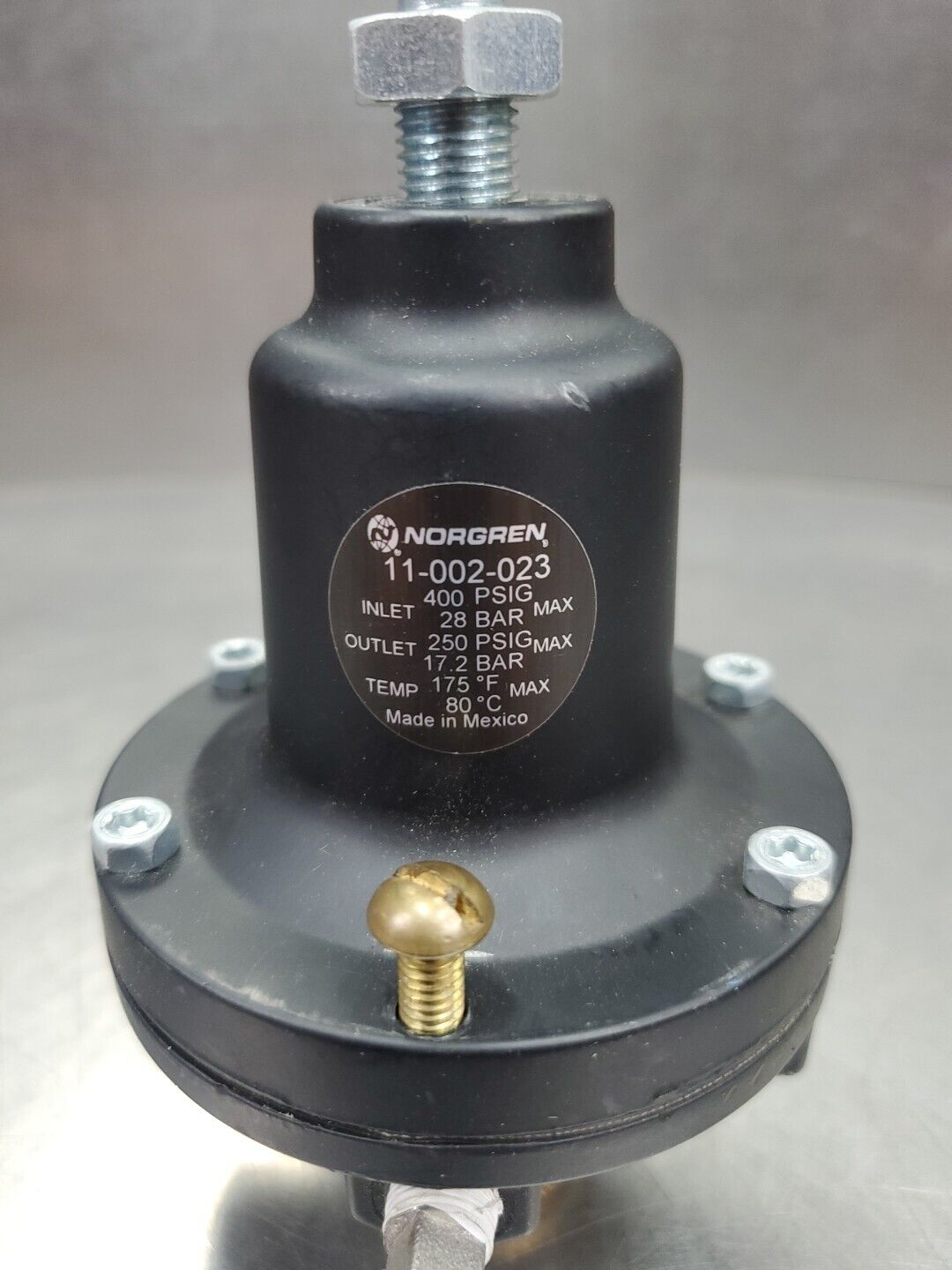 Norgren 11-002-023 Pressure Regulator, 400psi 1/4in.                        6E-3