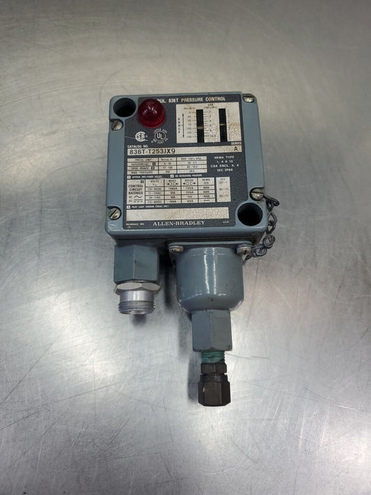 Allen-Bradley 836T-T253JX9 Ser A Bulletin 836T Pressure Switch.             6E-2