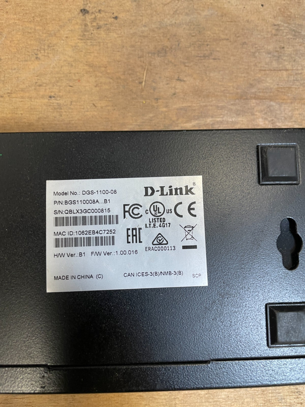 D-Link DGS-1100-08 Com.Fanl Design 8-Port Gigabit Smart Mana. Switch(BIN 4.4.3)