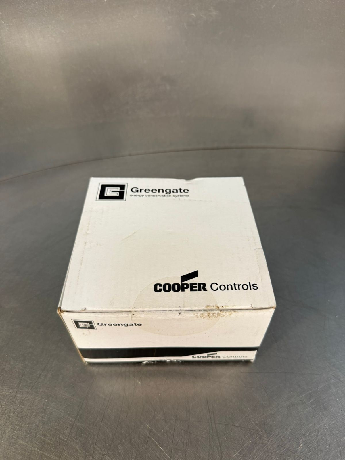 Cooper Controls OEF-P-2MH0-MV-S Ver. C 905-0019 120/277- 60Hz      (4.3.5)