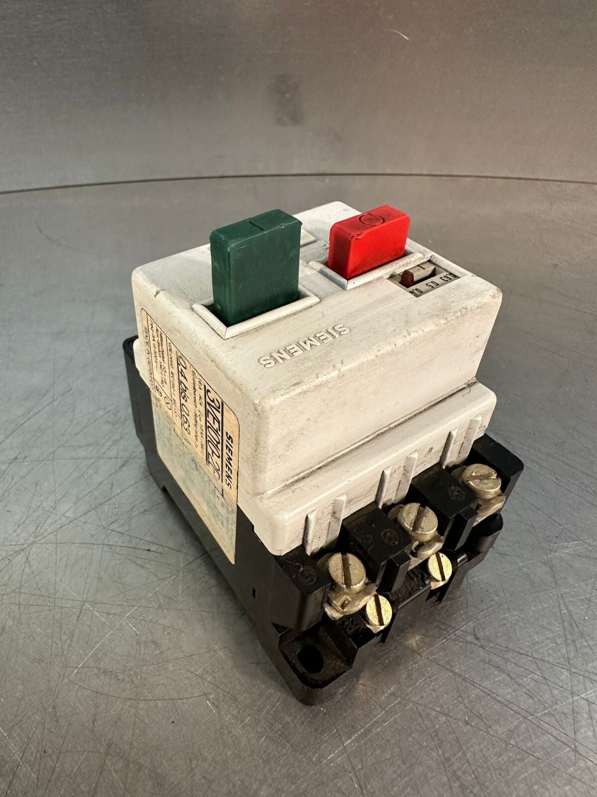 Siemens Motor Circuit Breaker 3VE1010-2B 0.4 bis 0.63 A  (6.3.2)