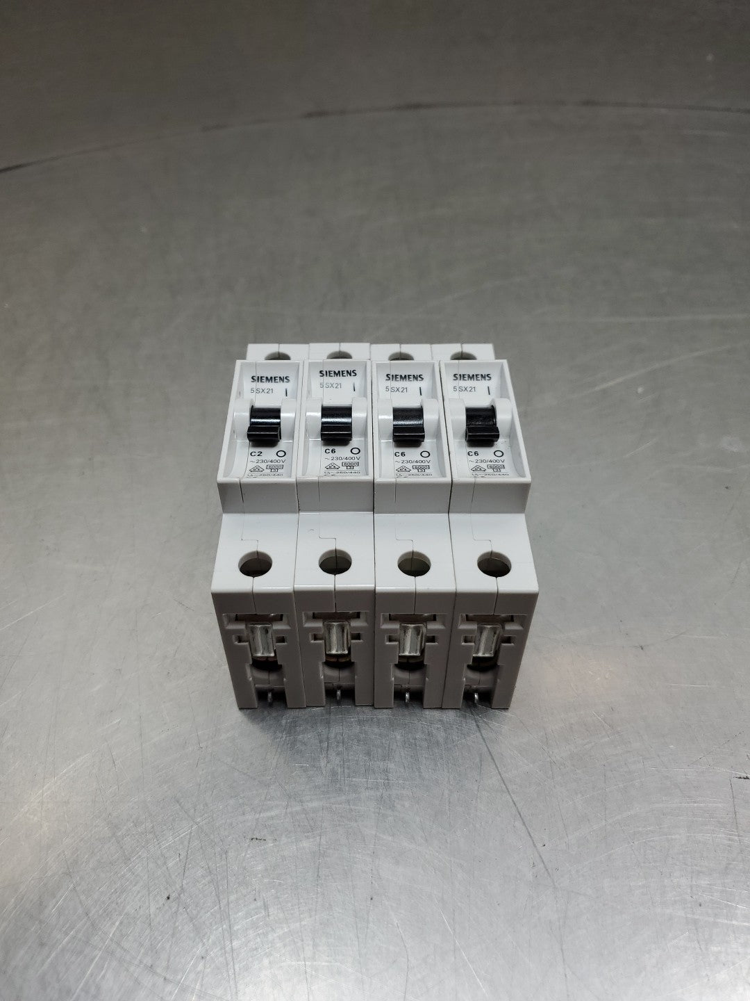 47183976